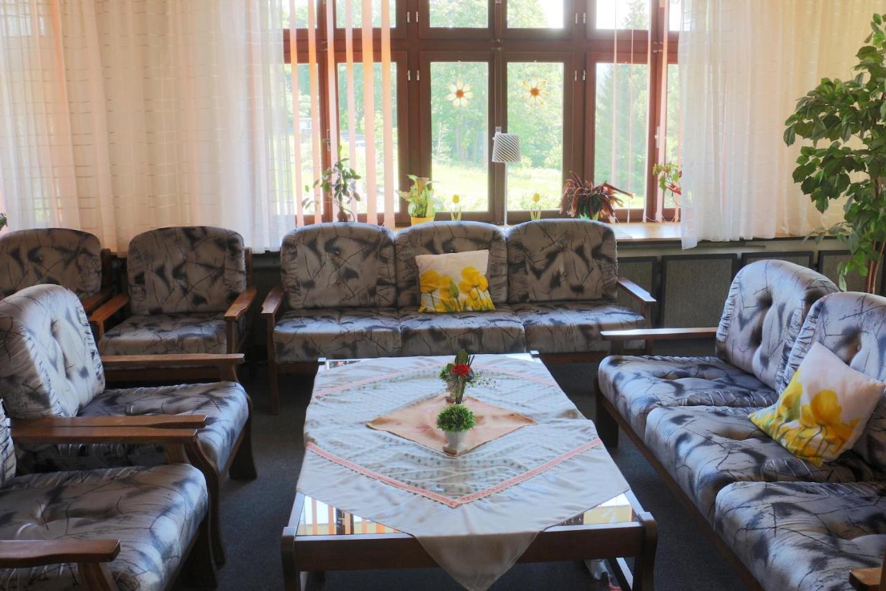 Hotel Maredis Korenov Luaran gambar