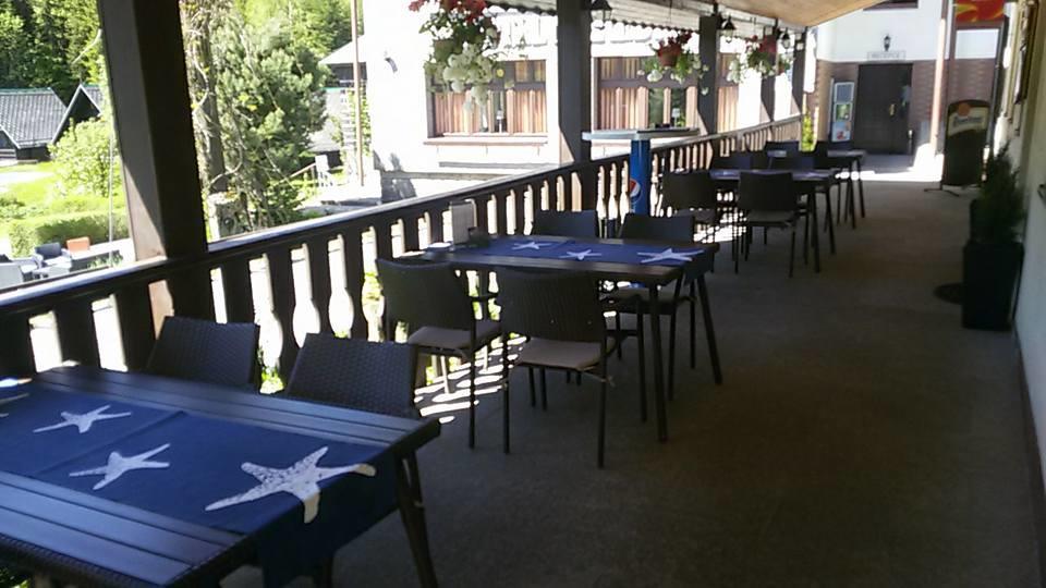 Hotel Maredis Korenov Luaran gambar