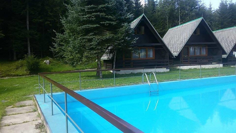 Hotel Maredis Korenov Luaran gambar